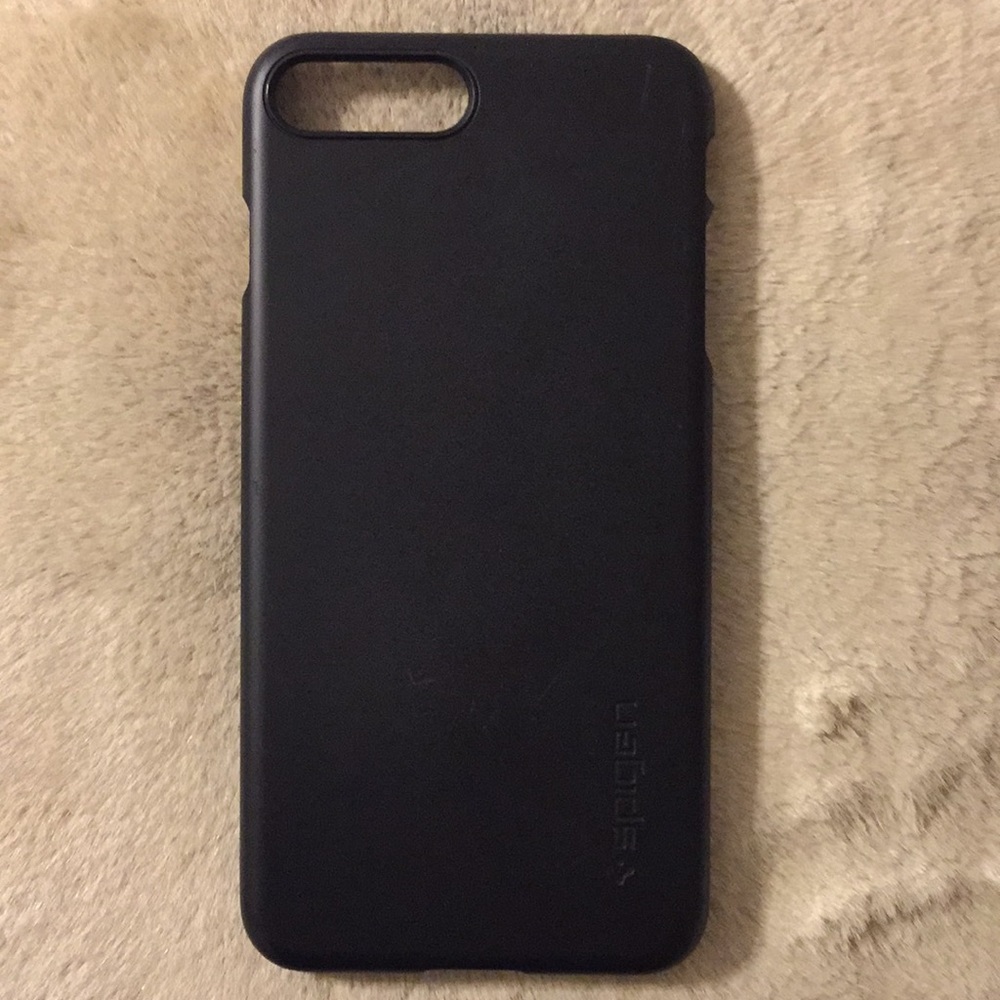 Black Spigen iPhone7 Plus case (gently used w box)